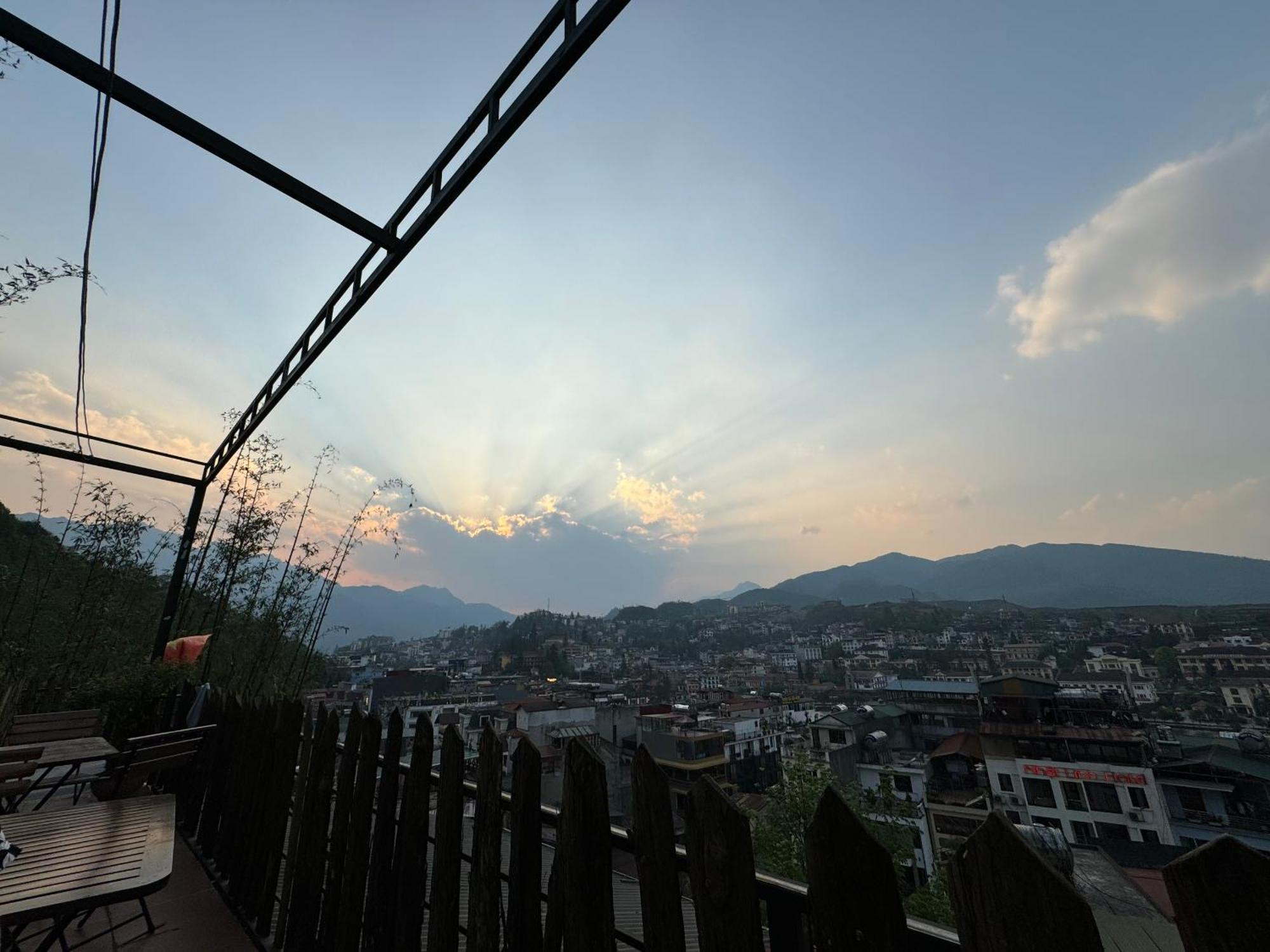 Central Sapa Serenity Homestay Esterno foto